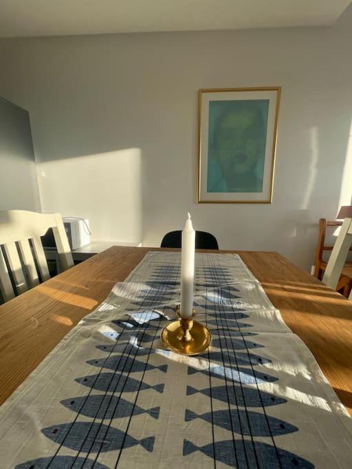 Newly Built Bright Apartment, Close To Everything If You Want To Visit Stockholm, You Will Find The Perfect Accommodation Here! Ferry Line 80 Makes It Very Convenient And Easy To Get To The City Center Nacka Exterior photo